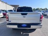 Used 2020 Nissan Titan SL image 6