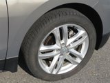 Used 2018 Chevrolet Equinox Premier image 6