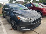 Used 2015 Ford Focus SE w/ SE Sport Package image 2