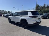Used 2023 Jeep Grand Cherokee L Limited w/ Luxury Tech Group II image 3