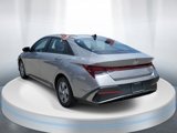 Certified 2025 Hyundai Elantra SE image 3