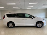 Used 2023 Chrysler Voyager LX image 4