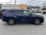 Used 2021 Toyota Highlander XLE image 2