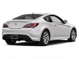 Used 2015 Hyundai Genesis 3.8 image 2