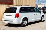 Used 2019 Dodge Grand Caravan SXT image 3