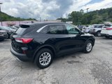 Used 2022 Ford Escape SE w/ Convenience Package image 3