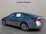 Certified 2024 Nissan Altima 2.5 SV image 3