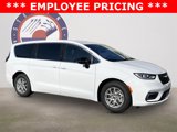 New 2025 Chrysler Pacifica Select image 1