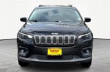 Used 2019 Jeep Cherokee Latitude Plus w/ Comfort/Convenience Group image 3