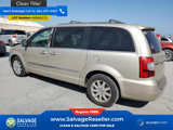 Used 2015 Chrysler Town & Country Touring image 3
