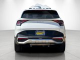 Used 2023 Kia Sportage LX image 4