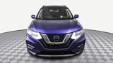 Used 2018 Nissan Rogue SV image 2