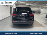 Used 2018 Volkswagen Tiguan SEL Premium image 3