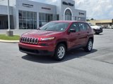 Used 2017 Jeep Cherokee Sport image 4