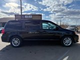 Used 2014 Dodge Grand Caravan SXT w/ UConnect Hands-Free Group image 2