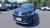 Used 2022 Chevrolet Trax LT w/ Driver Confidence Package image 3