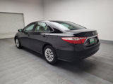 Used 2016 Toyota Camry LE image 5