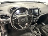 Used 2019 Jeep Cherokee Limited image 6