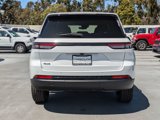 New 2025 Jeep Grand Cherokee Altitude image 3