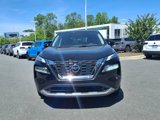 Used 2021 Nissan Rogue SV image 2