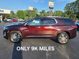 Used 2023 Chevrolet Traverse High Country image 2