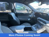 Used 2021 Hyundai Palisade SEL w/ Convenience Package image 2