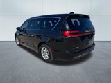 Certified 2024 Chrysler Pacifica Touring-L image 3