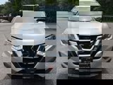 Used 2017 Nissan Rogue SV image 4