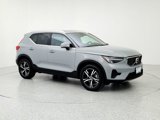 Certified 2025 Volvo XC40 B5 Core image 3