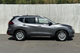 Used 2019 Nissan Rogue SV image 3