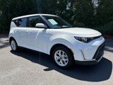Used 2023 Kia Soul LX w/ Option Group 015 image 2