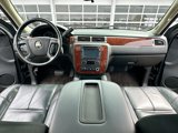 Used 2010 Chevrolet Suburban LT image 3
