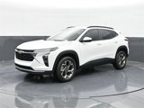 New 2025 Chevrolet Trax LT w/ Driver Confidence Package image 4