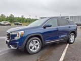 Used 2022 GMC Terrain SLE w/ Driver Convenience Package image 3