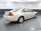 Used 2009 Chevrolet Impala LT w/ Luxury Edition Package image 4