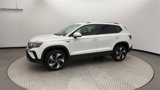 Certified 2024 Volkswagen Taos SE image 6