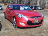 Used 2013 Hyundai Veloster w/ Style Pkg image 6