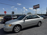 Used 2001 Toyota Avalon XL image 3