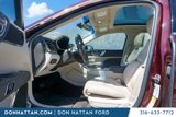 Used 2017 Lincoln Continental Select image 3