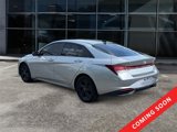 Used 2021 Hyundai Elantra SEL w/ Cargo Package image 3
