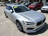 Used 2018 Volvo S90 T5 Momentum image 3