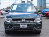 Used 2019 Volkswagen Tiguan SE w/ Panoramic Sunroof Package image 2