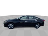 Used 2024 Nissan Altima 2.5 S image 5