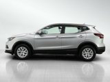 Used 2020 Nissan Rogue Sport S image 2