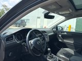 Used 2018 Volkswagen Tiguan SEL image 4