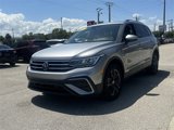 Used 2024 Volkswagen Tiguan SE image 4