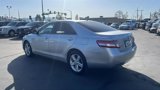 Used 2010 Toyota Camry LE image 5