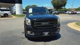Used 2020 GMC Yukon XL SLT w/ Graphite Performance Edition image 3