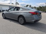 Used 2025 Nissan Altima 2.5 SV image 5