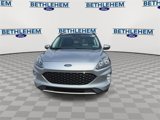Used 2022 Ford Escape Titanium image 3